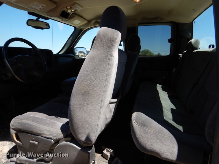 image for item DO1455 2007 GMC Sierra 1500  Ext. Cab pickup truck