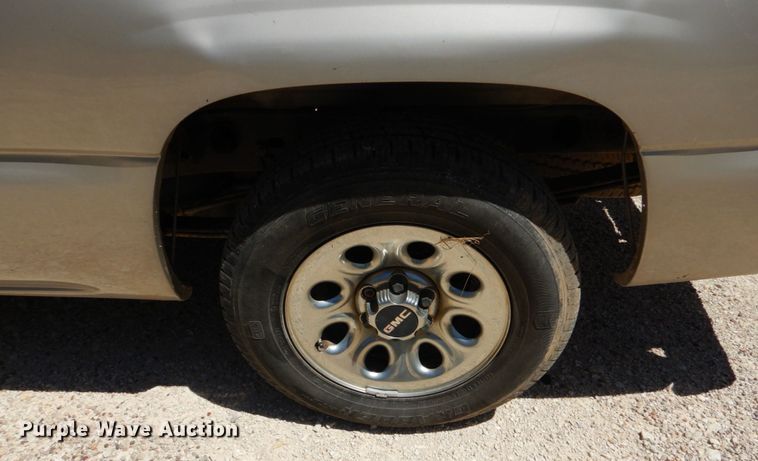 image for item DO1455 2007 GMC Sierra 1500  Ext. Cab pickup truck