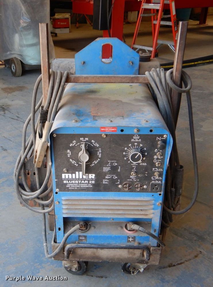 image for item DO1456 Miller Bluesman 2E  welder