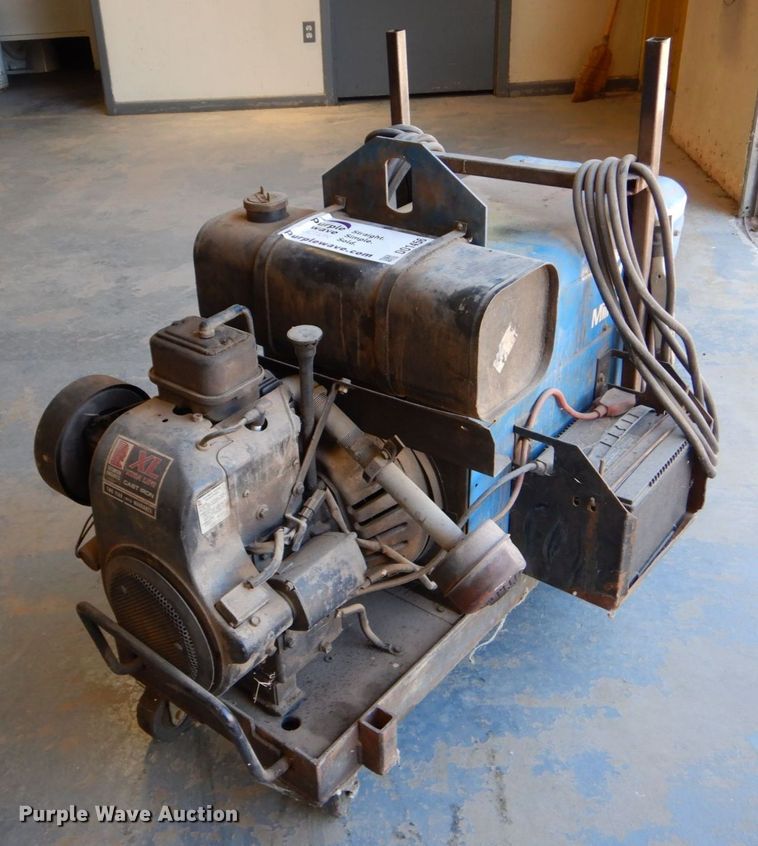 image for item DO1456 Miller Bluesman 2E  welder