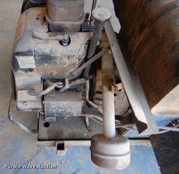 image for item DO1456 Miller Bluesman 2E  welder