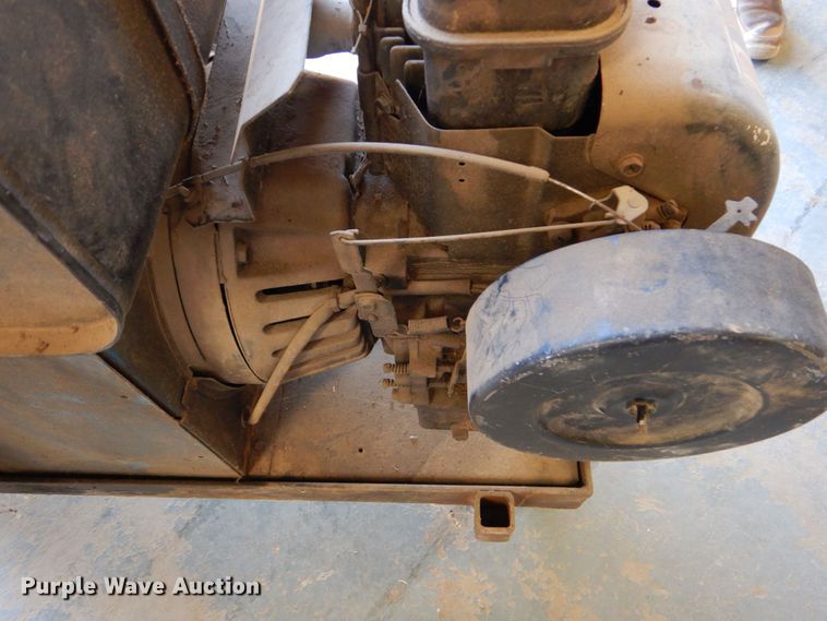 image for item DO1456 Miller Bluesman 2E  welder