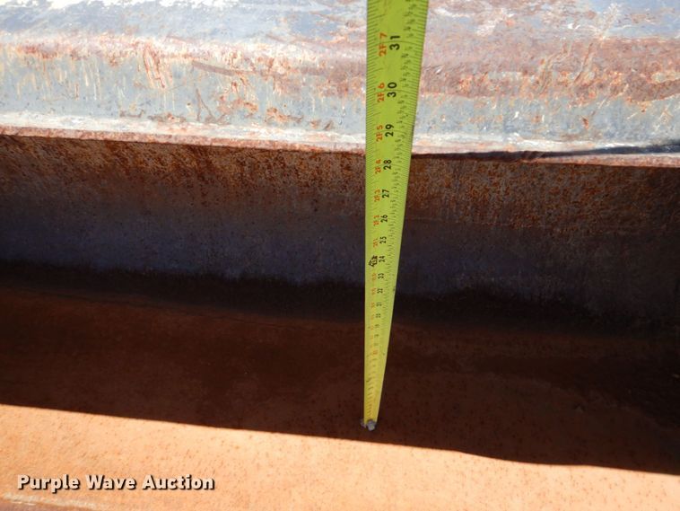 image for item DO1460 Case  loader bucket