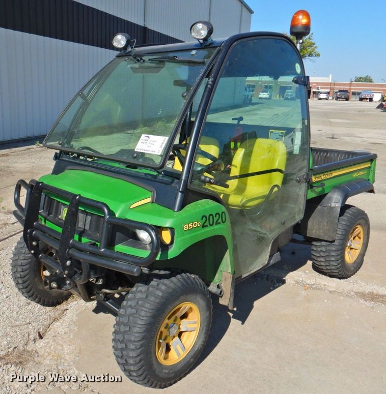 image for item DP4680 2010 John Deere 850D  utility vehicle