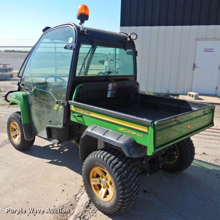 image for item DP4680 2010 John Deere 850D  utility vehicle