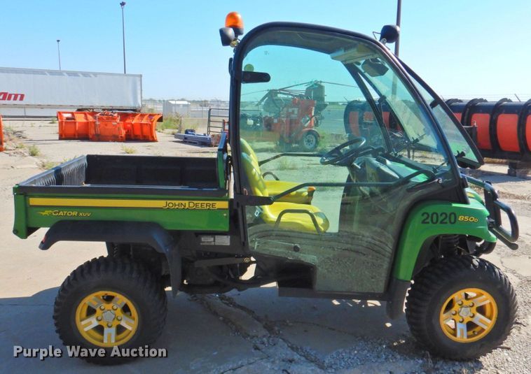 image for item DP4680 2010 John Deere 850D  utility vehicle