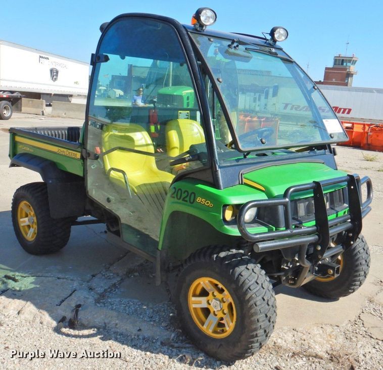 image for item DP4680 2010 John Deere 850D  utility vehicle