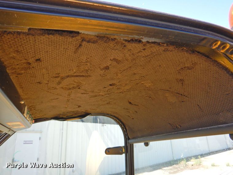 image for item DP4680 2010 John Deere 850D  utility vehicle