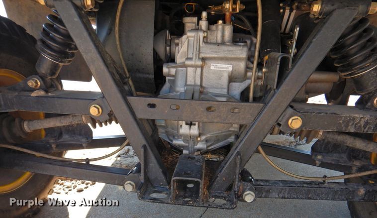 image for item DP4680 2010 John Deere 850D  utility vehicle