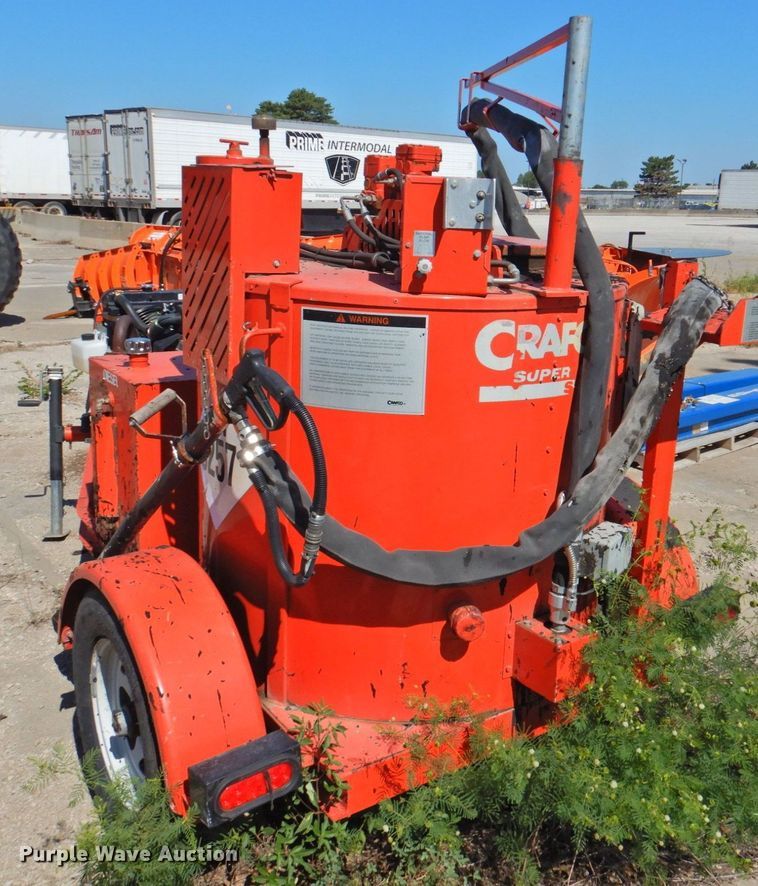 image for item DP4682 2001 Crafco SS125  melter applicator