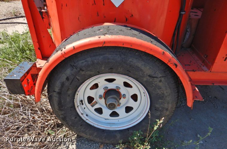 image for item DP4682 2001 Crafco SS125  melter applicator