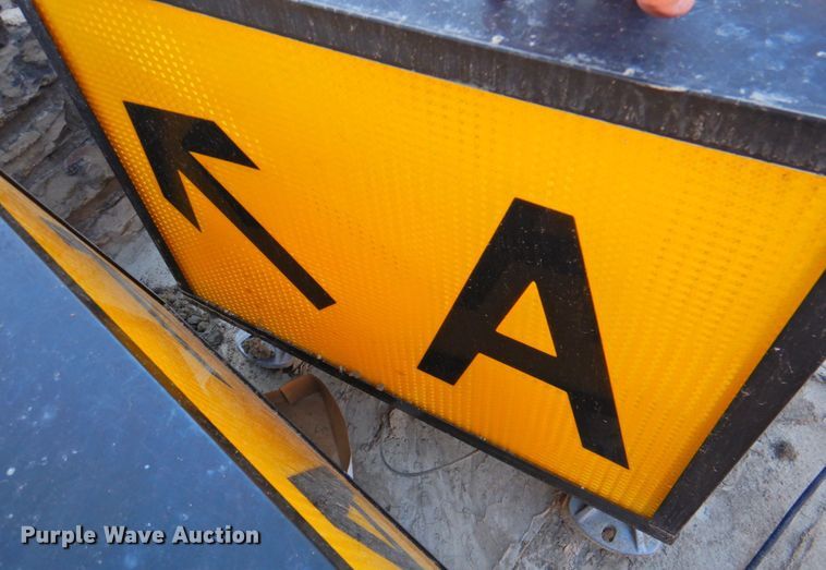 image for item DP4685 (4) ADB Safegate runway signs