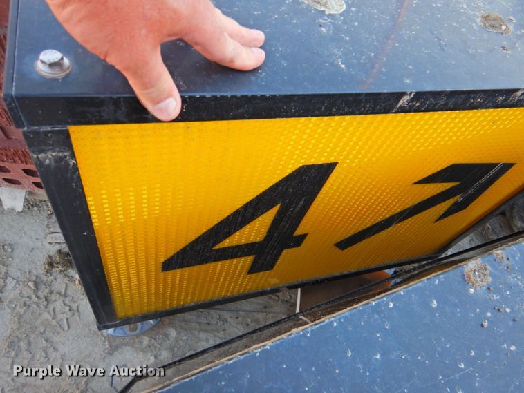 image for item DP4685 (4) ADB Safegate runway signs