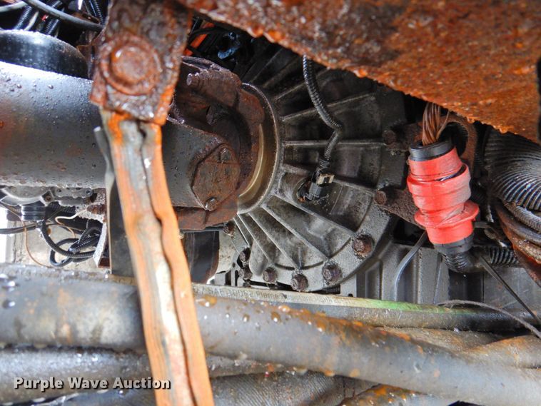 image for item DP4724 2006 International 7600  hook lift truck