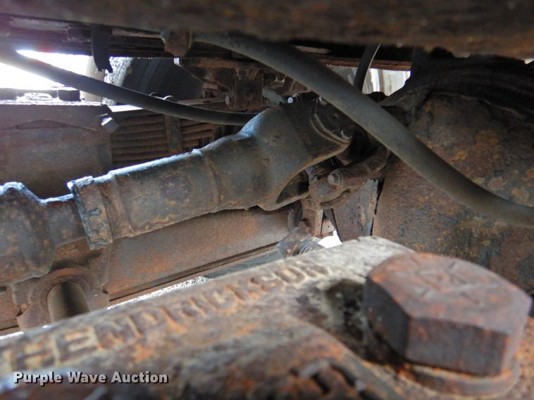 image for item DP4724 2006 International 7600  hook lift truck