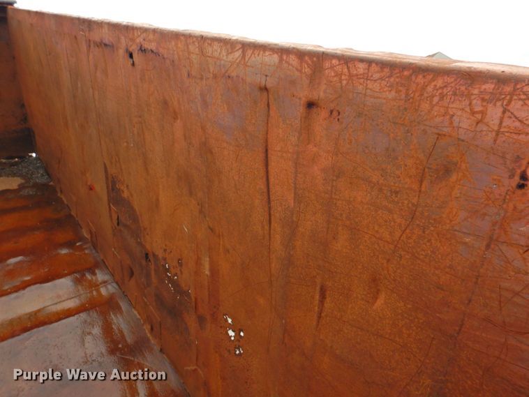 image for item DP4724 2006 International 7600  hook lift truck