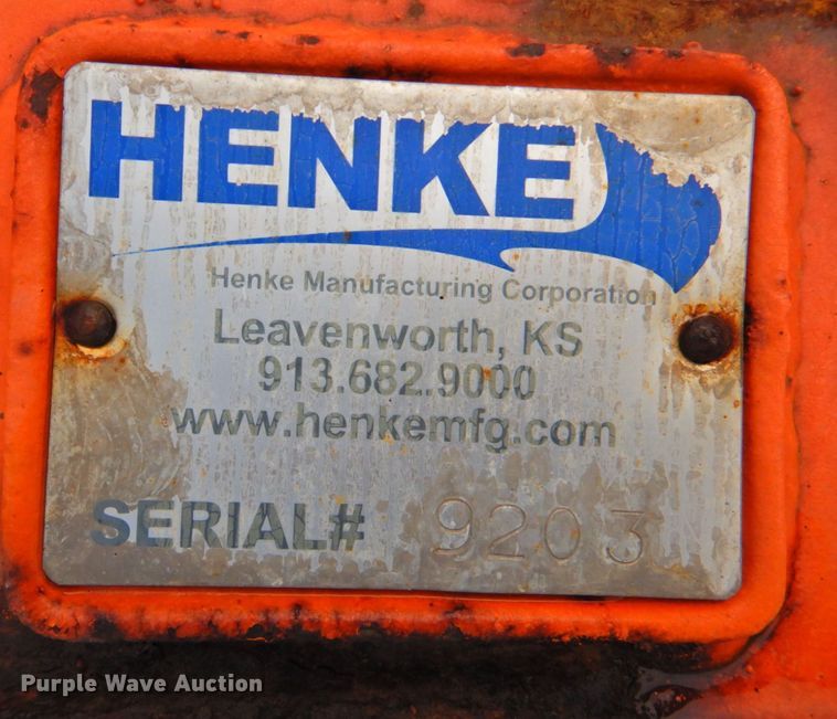 image for item DP4724 2006 International 7600  hook lift truck