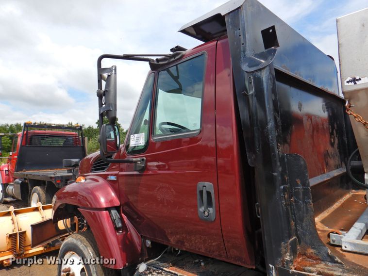 image for item DP4725 2008 International 7400 SFA  dump flatbed truck