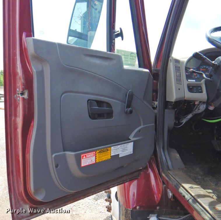 image for item DP4725 2008 International 7400 SFA  dump flatbed truck