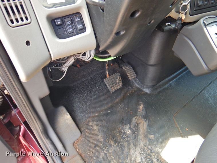 image for item DP4725 2008 International 7400 SFA  dump flatbed truck