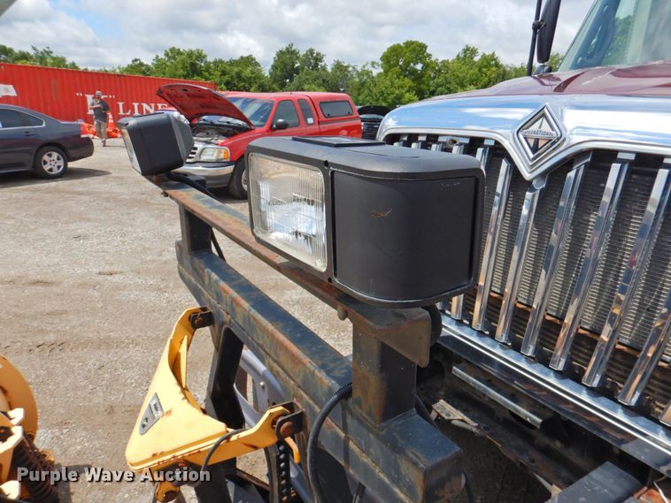 image for item DP4725 2008 International 7400 SFA  dump flatbed truck