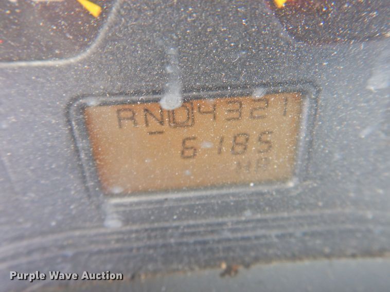 image for item DP4726 2005 International 7300  dump flatbed truck