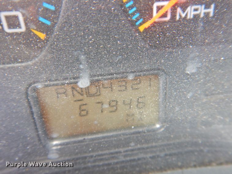 image for item DP4726 2005 International 7300  dump flatbed truck