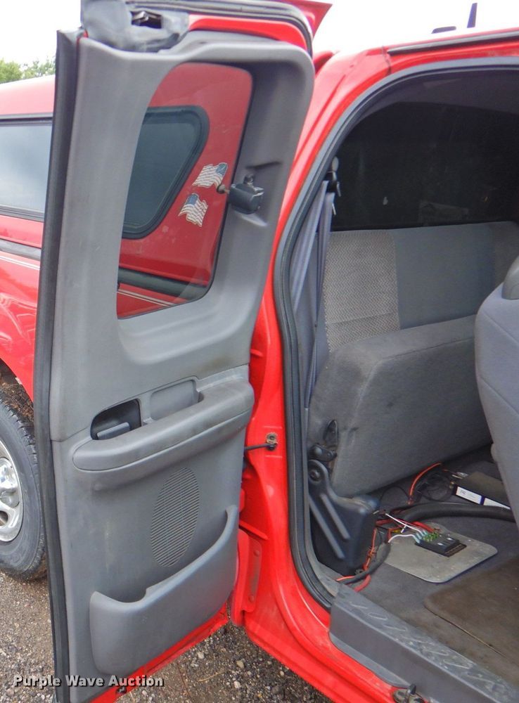 image for item DP4727 2003 Ford F150  SuperCab pickup truck