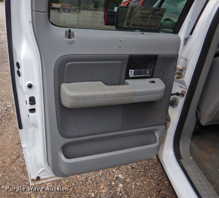 image for item DP4728 2007 Ford F150  SuperCrew pickup truck