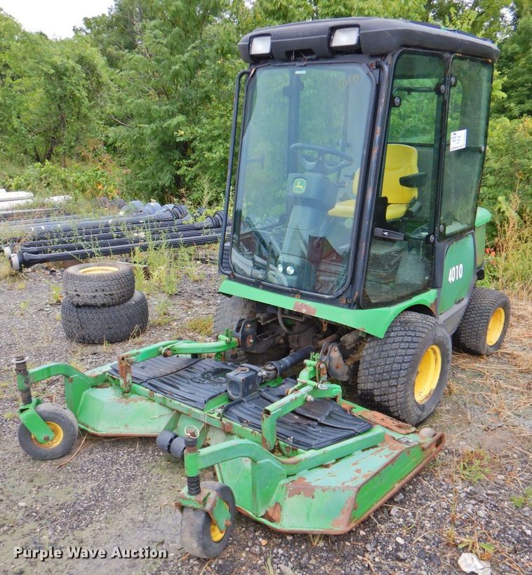 image for item DP4737 John Deere 1545  lawn mower