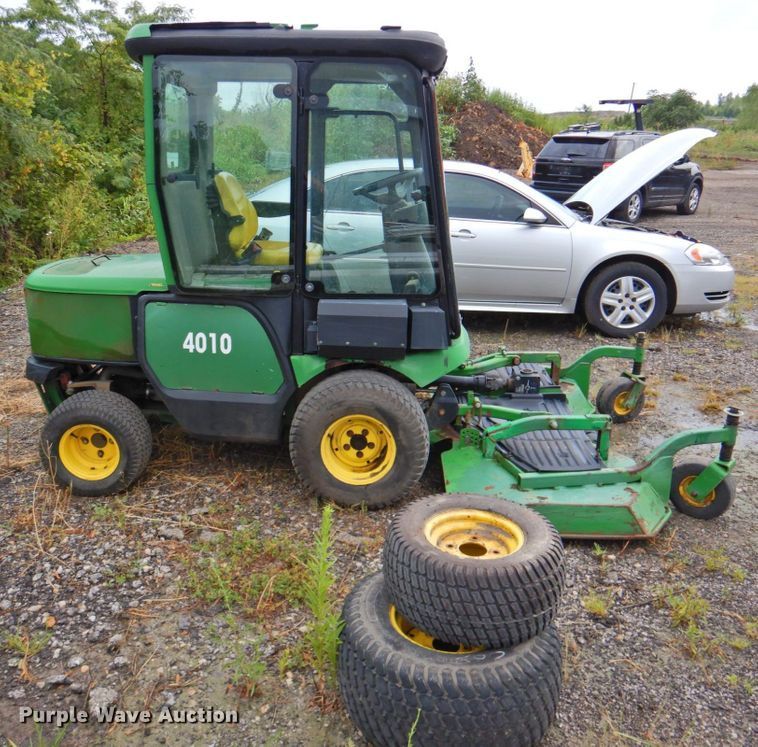 image for item DP4737 John Deere 1545  lawn mower