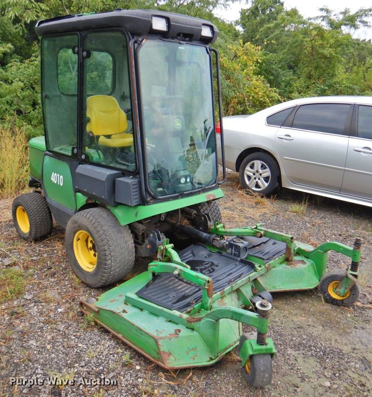 image for item DP4737 John Deere 1545  lawn mower