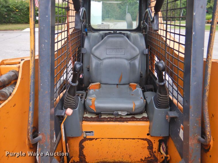 image for item DP4765 1999 Case 95XT  skid steer loader