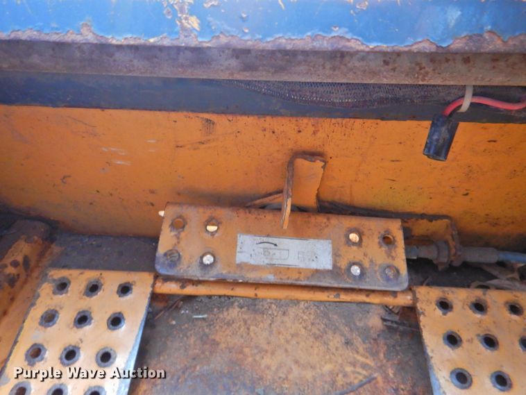 image for item DP4765 1999 Case 95XT  skid steer loader