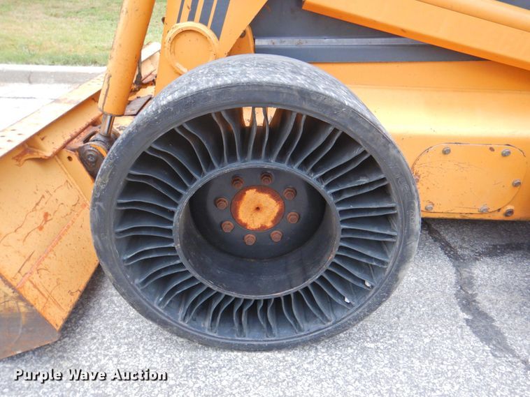 image for item DP4765 1999 Case 95XT  skid steer loader