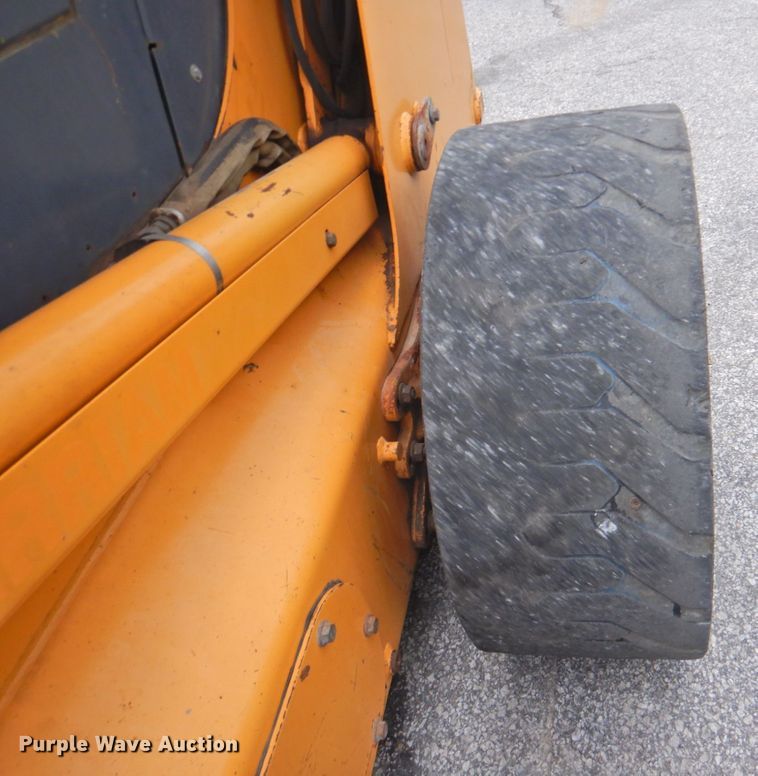 image for item DP4765 1999 Case 95XT  skid steer loader