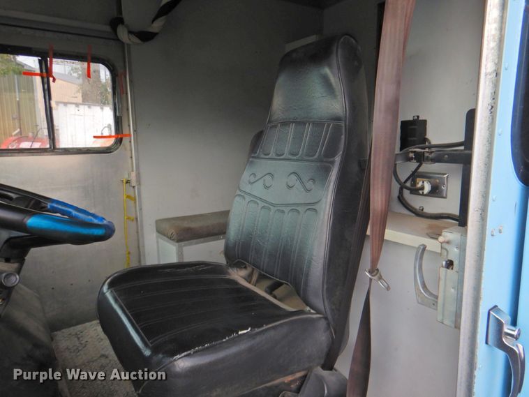 image for item DP4809 1994 GMC P3500  sewer inspection truck