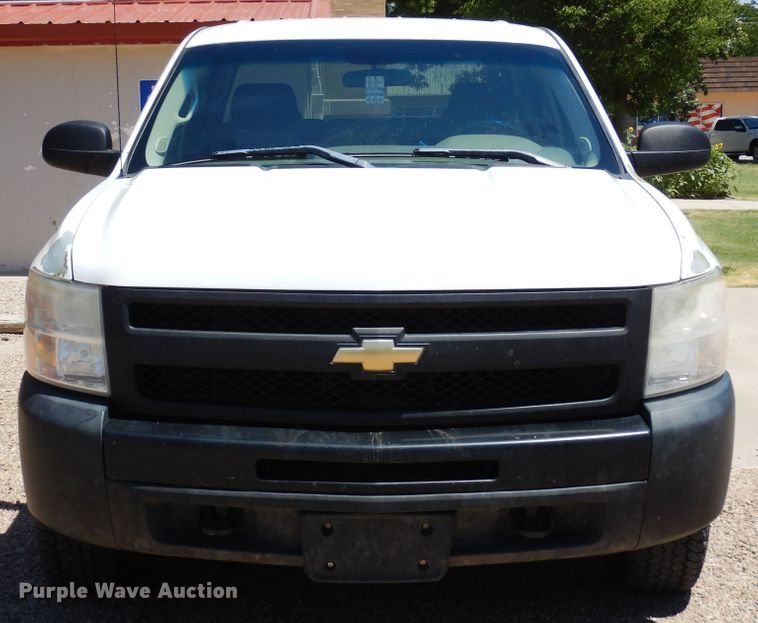 image for item DR1280 2009 Chevrolet Silverado 1500  Crew Cab pickup truck