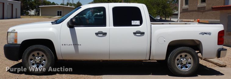 image for item DR1280 2009 Chevrolet Silverado 1500  Crew Cab pickup truck