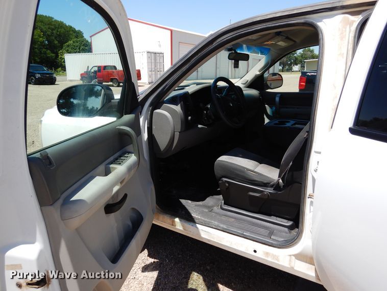 image for item DR1280 2009 Chevrolet Silverado 1500  Crew Cab pickup truck