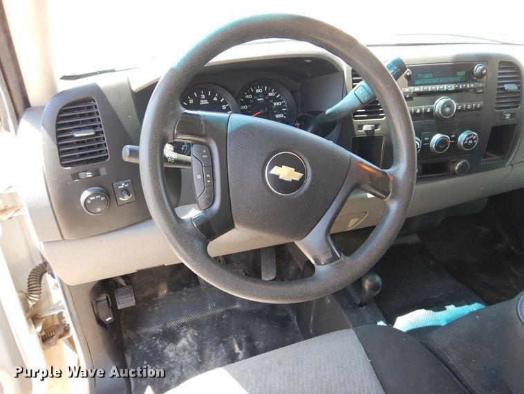 image for item DR1280 2009 Chevrolet Silverado 1500  Crew Cab pickup truck