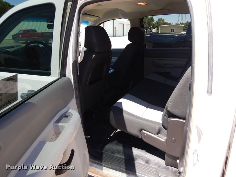 image for item DR1280 2009 Chevrolet Silverado 1500  Crew Cab pickup truck