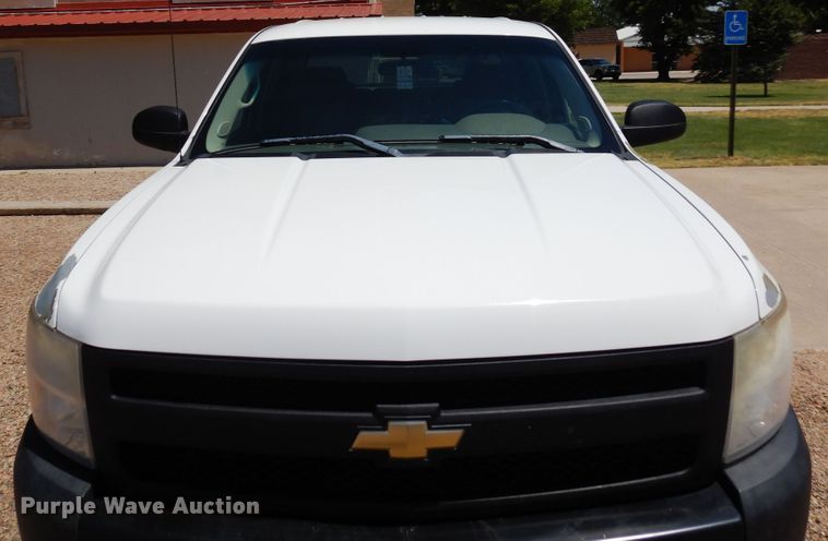 image for item DR1280 2009 Chevrolet Silverado 1500  Crew Cab pickup truck