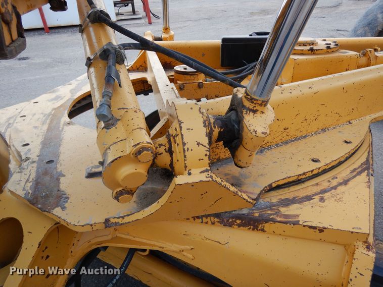 image for item DR1292 2003 John Deere 770CH Series II  motor grader