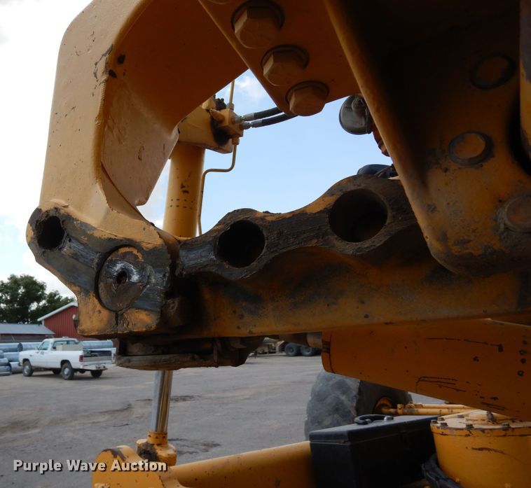 image for item DR1292 2003 John Deere 770CH Series II  motor grader