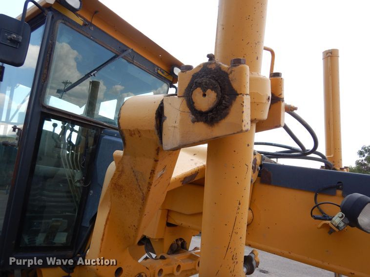 image for item DR1292 2003 John Deere 770CH Series II  motor grader