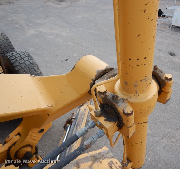 image for item DR1292 2003 John Deere 770CH Series II  motor grader