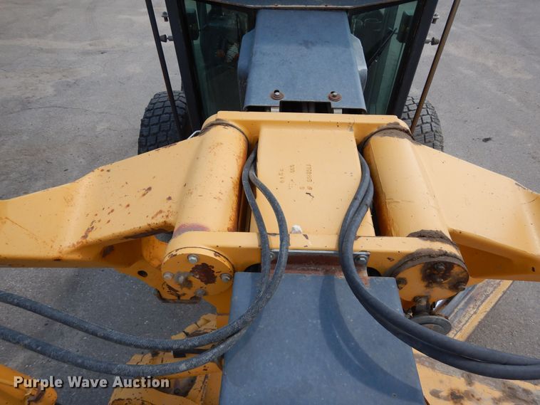 image for item DR1292 2003 John Deere 770CH Series II  motor grader