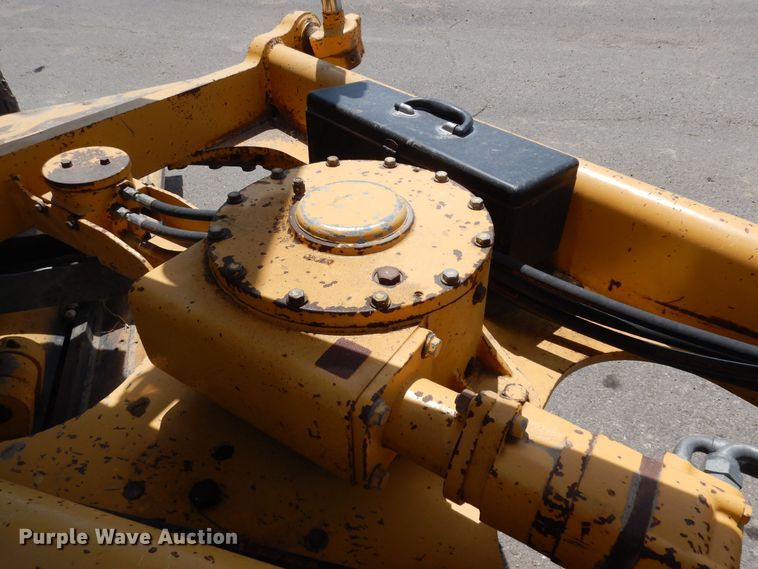 image for item DR1292 2003 John Deere 770CH Series II  motor grader