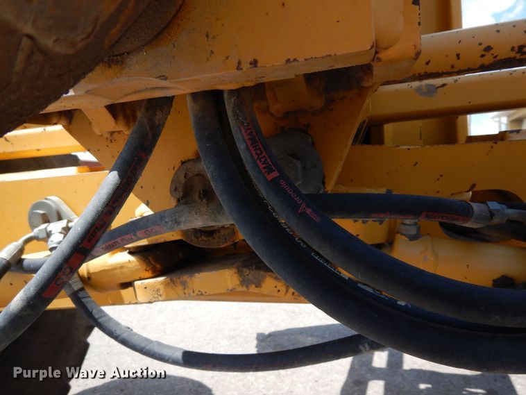 image for item DR1292 2003 John Deere 770CH Series II  motor grader